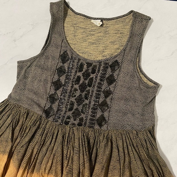 Anthropologie Akemi + Kin Brown Ombre Sequined Peplum Tank Top Size Small - Picture 4 of 7
